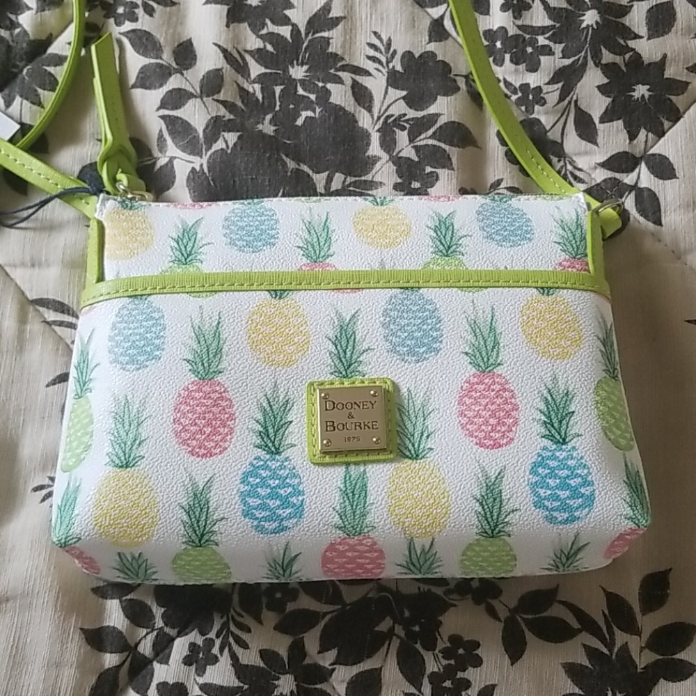 Brand new with tags Dooney and Burke cross body!